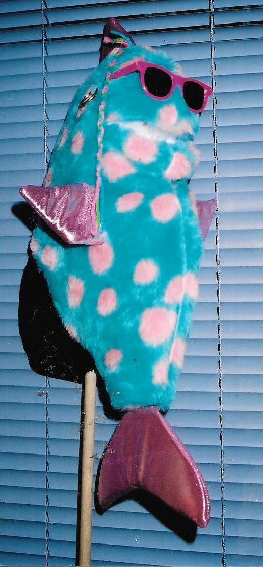 Blacklight Stand-Up Fish Puppet - Image 4