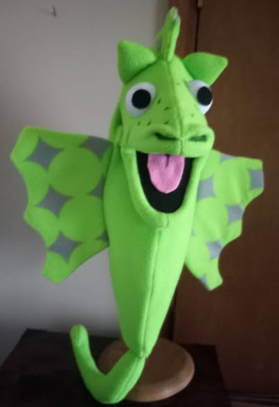 Blacklight Seahorse Set of 3 Puppets - Image 4